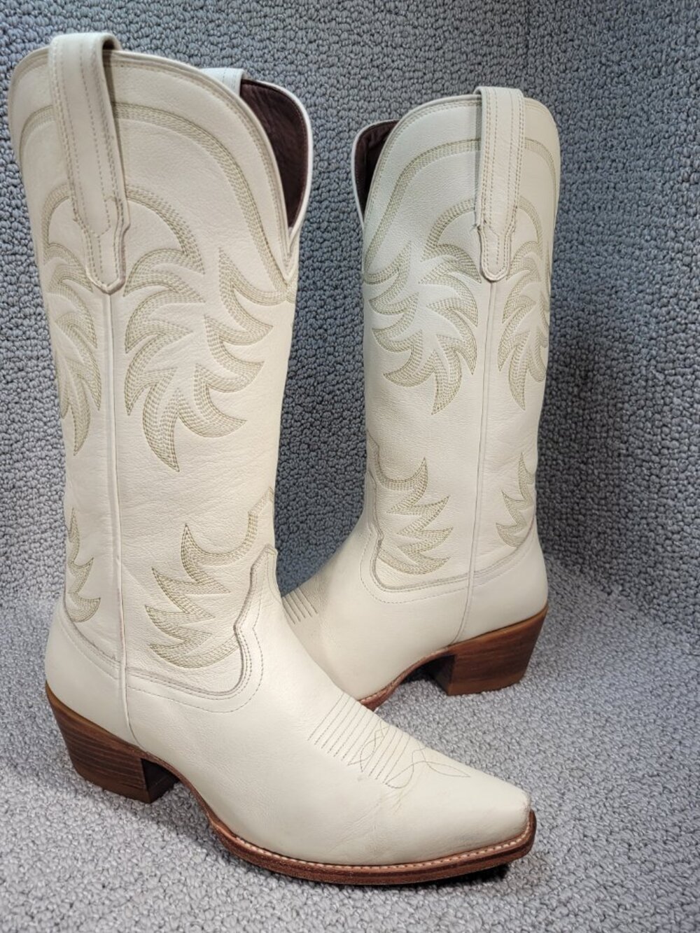 Tecovas The Annie Women's US Size 9B Bone Cowhide Pull on Cowgirl Boots